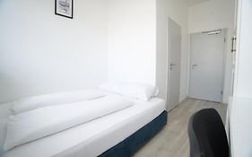 The Continental- Hotel und Apartment Stuttgart Zuffenhausen